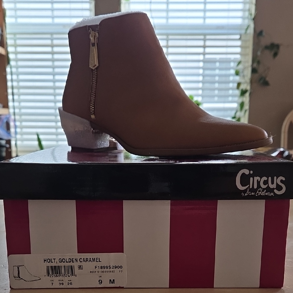 Circus by Sam Edelman Golden Caramel Ankle Boots